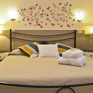  Hotel Di Rienzo