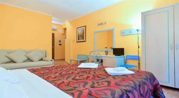 Gisa Apartment Rome Hotel
