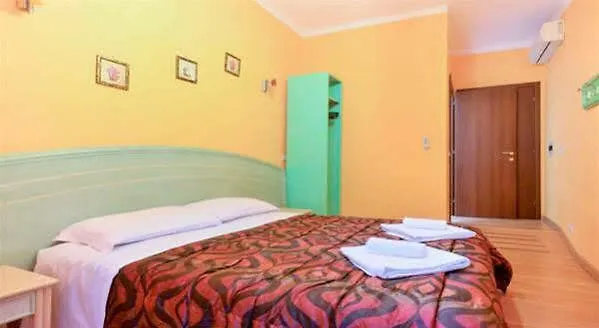 Gisa Apartment Rome 0*,  Italy