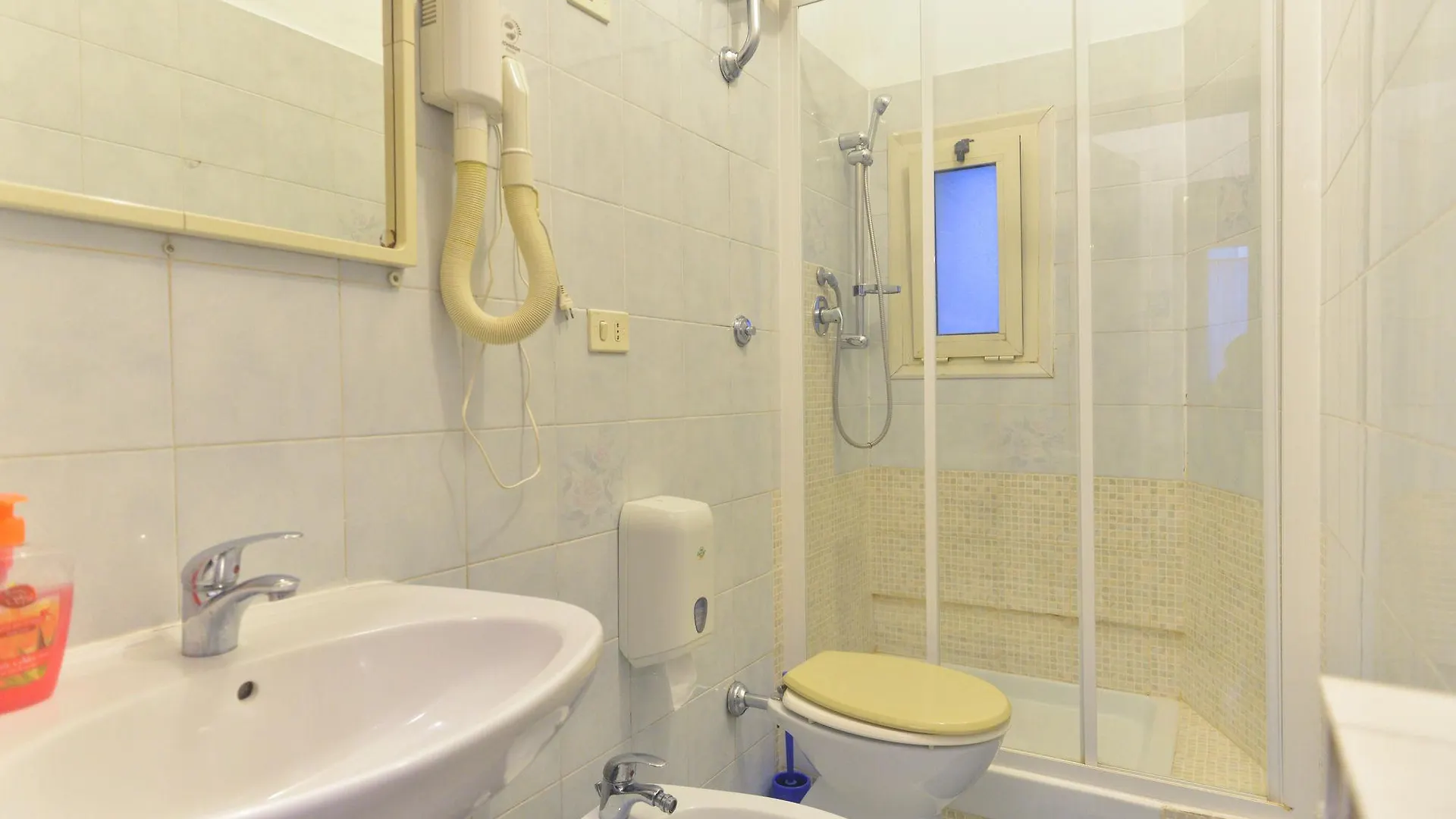 Hotel Gisa Apartment Rome